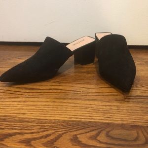 Black pointed toe slip on heeled loafer
